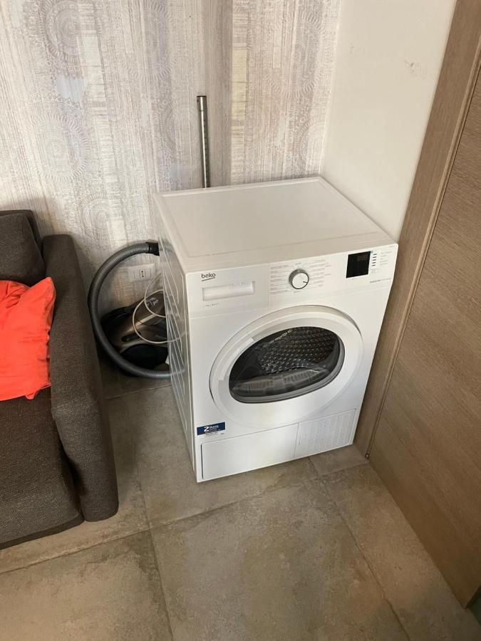 Recente Costruzione, Centrale, Tutti I Comfort Поцало Екстериор снимка